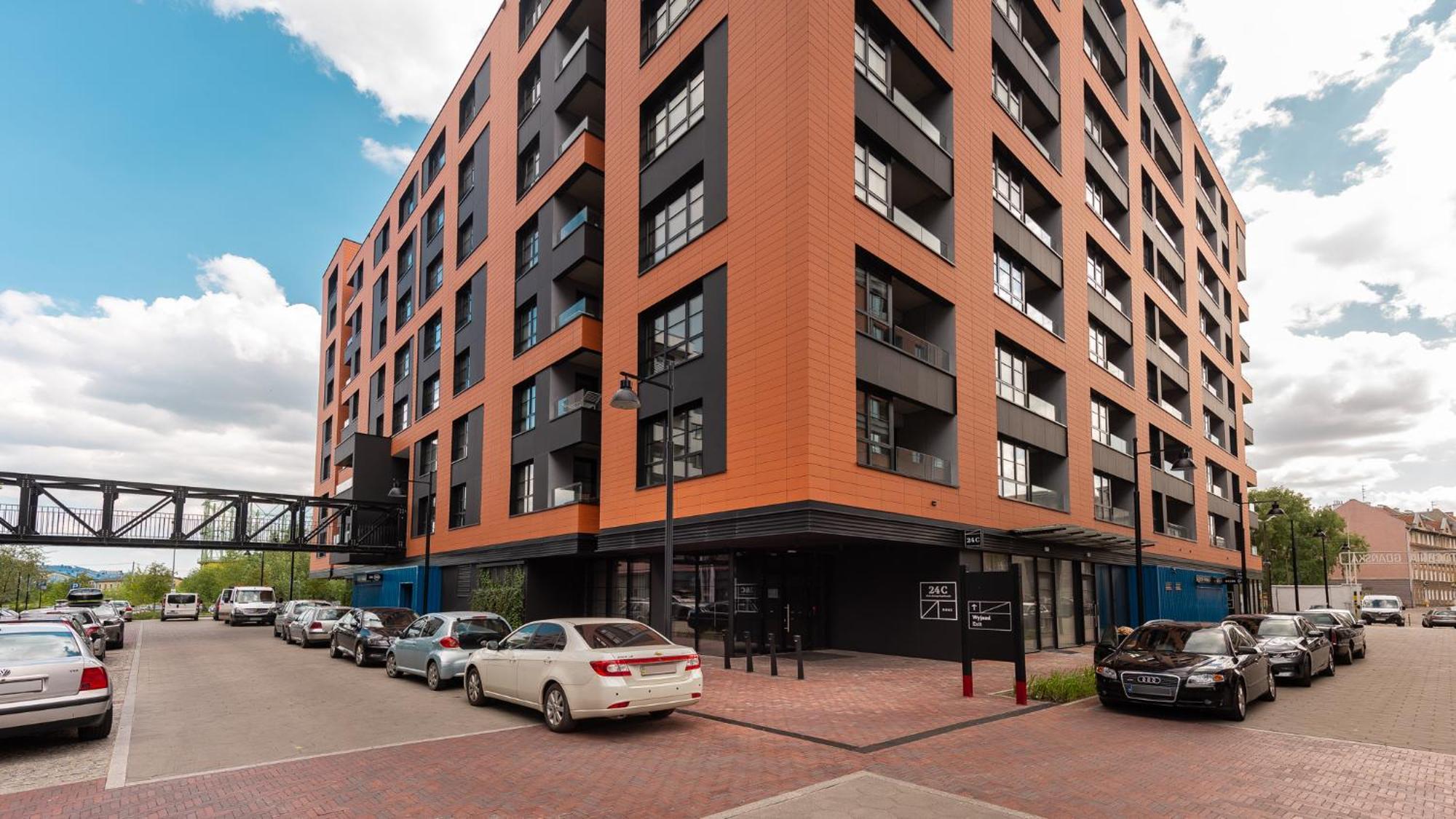 Flatbook - City Center Apartments Doki Living Гданьск Экстерьер фото